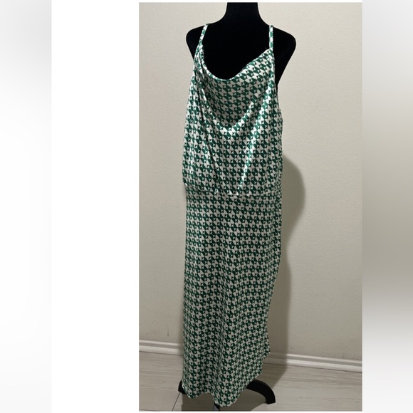 Ava & Viv sleeveless green geometric dress size 3X - Picture 7 of 10